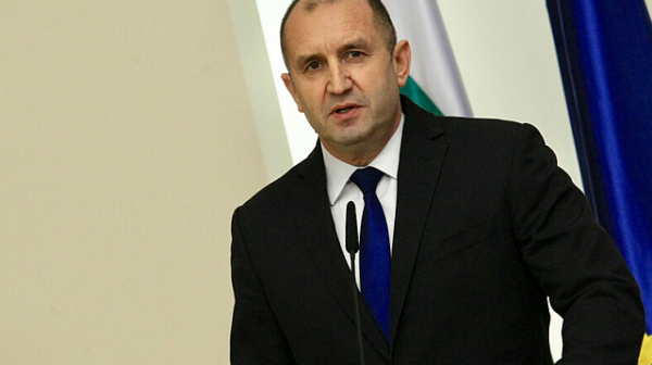 Депутатите ”се спънаха” във вето на президента Румен Радев