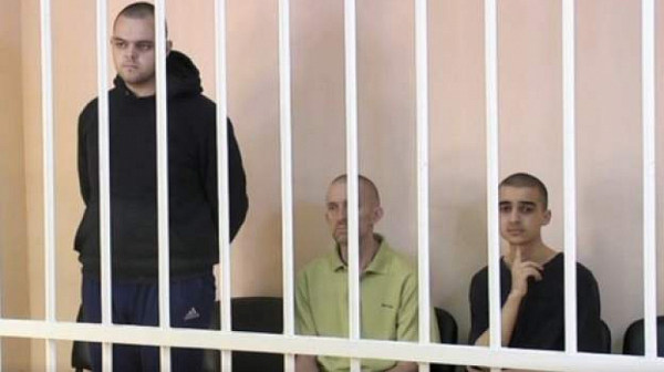 Заловени от Русия британци и мароканец са осъдени на смърт в ДНР