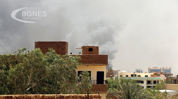 Над 700 хил. суданци са напуснали домовете си от началото на конфликта в региона