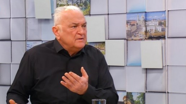 Сашо Диков: Борисов е спокоен, докато Гешев е главен прокурор