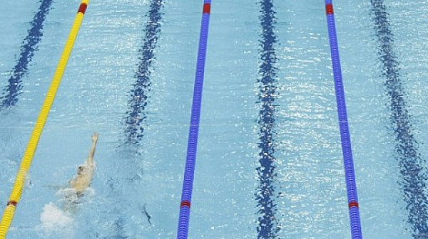 Отстраниха двама национали от отбора на България за Световното по плуване
