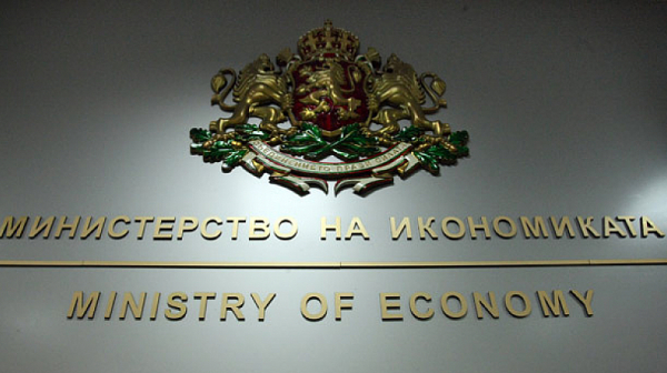 Министерството на икономиката опроверга ресторантьорите: Няма спрени мерки в подкрепа на бизнеса