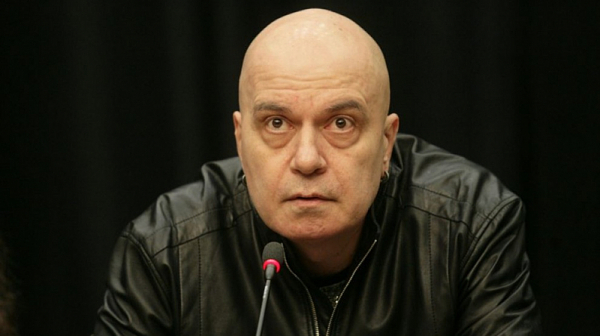 Трифонов: През последните няколко години някои медии съучастваха в чудовищните деяния на властта