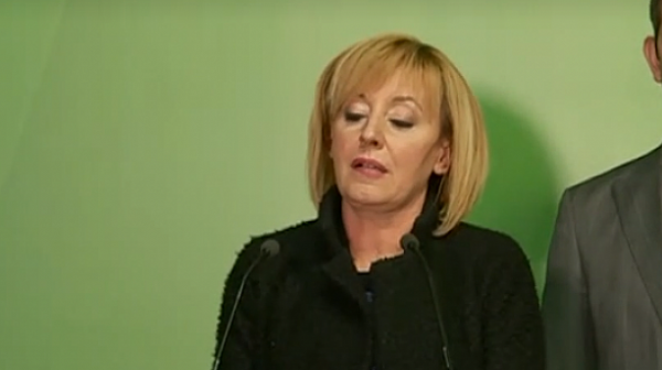 Мая Манолова:  Видяхме страха в очите на властта, видяхме дъното