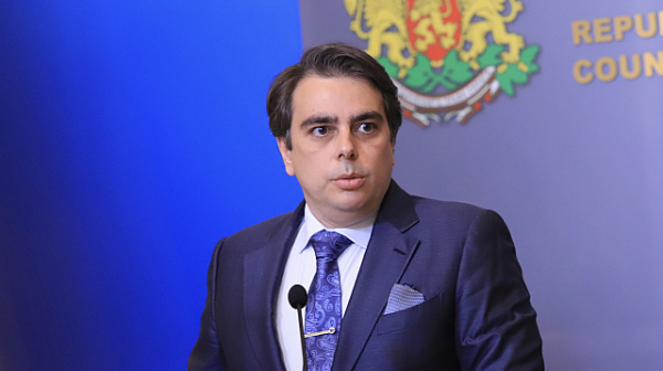 Президентът ще приеме на ”Дондуков” 2 проектопремиера Асен Василев