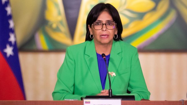 Вицепрезидентът на Венецуела Делси Родригес е в Русия