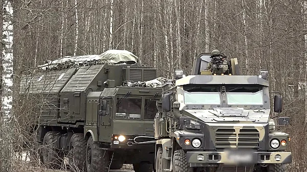 Хиперзвукова заплаха: Защо „Орешник“ точно сега?