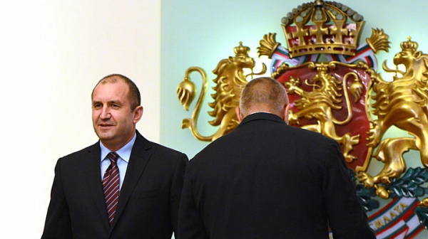 Само във Фрог: Братът на Гешев не е сред личната охрана на президента