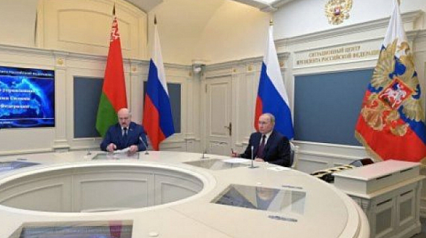 Путин и Лукашенко наблюдаваха ученията за стратегическо възпиране