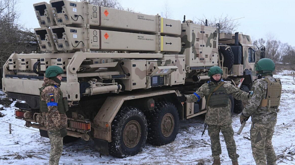 Германия ще прехвърли нови системи IRIS-T на Украйна