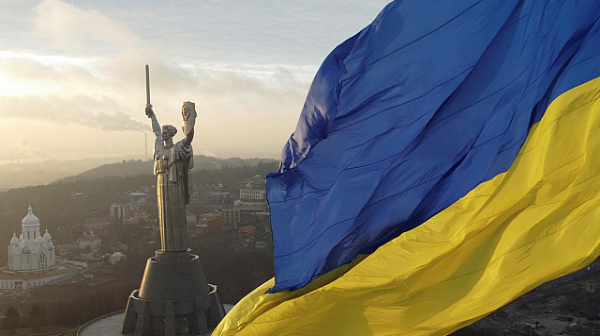 За 24 часа украинците са отблъснали над 170 руски атаки