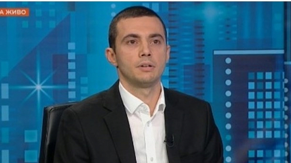 Искрен Арабаджиев, ПП: Нещата се бутат към трети мандат, за да се размие отговорността