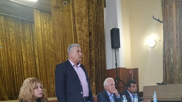 Стефан Сабрутев: Ако аз стана кмет, ще се обърна към хората, за да видим техните проблеми- не само в града, но и в селата