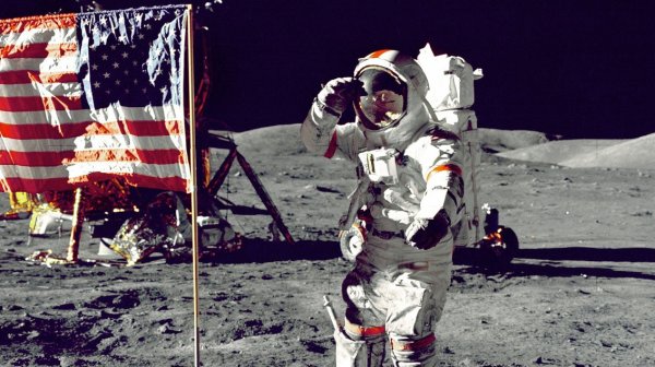 Космическа надпревара: НАСА се кани да се върне на Луната до края на мандата на Тръмп