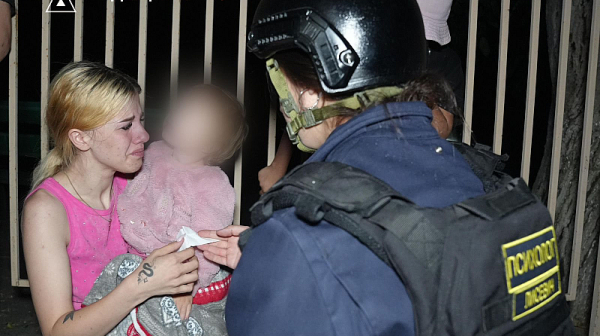 Русия удря по Одеса, уби жена. ЕС и Лондон затягат санкциите срещу Москва