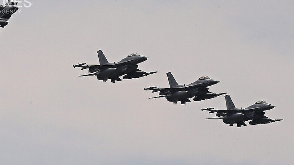 Парламентът промени договора със САЩ за F-16