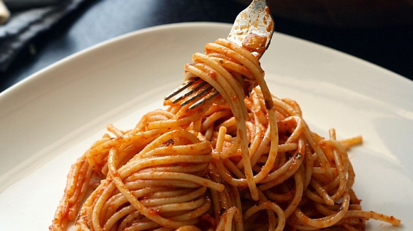 Италианците под тревога: Спагетите поскъпнаха с 40%
