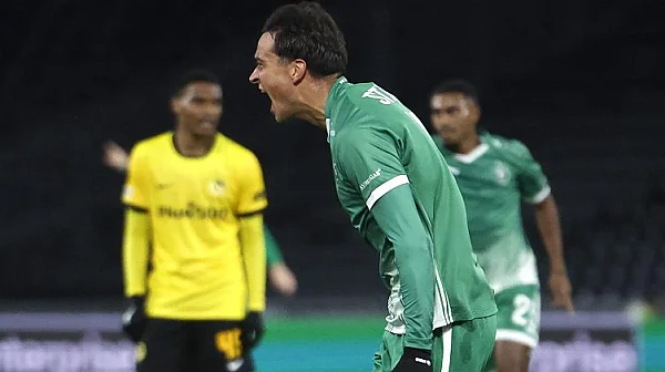 Битката за титлата: Лудогорец загуби, на ход е Левски