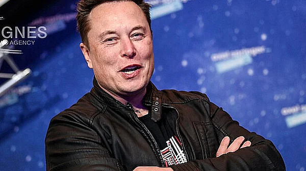 Илон Мъск става първият трилионер в света, според „Форбс“