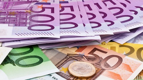 Кабинетът ще приеме Национален план за въвеждане на еврото в България