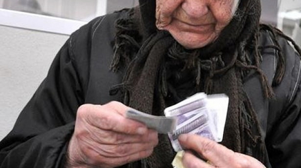 Омбудсманът иска минималната пенсия да не е под линията на бедност