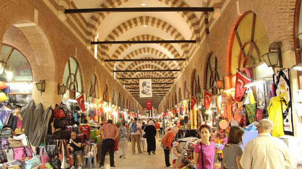 Скандал на пазара в Одрин – българи търгуват с фалшиви петдесетолевки