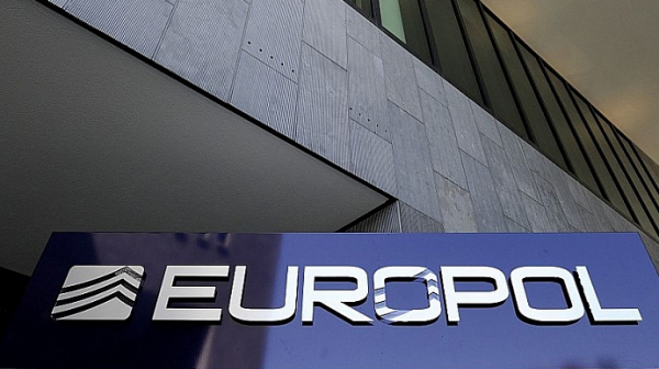 Над 200 арестувани за пране на пари при акция на Европол