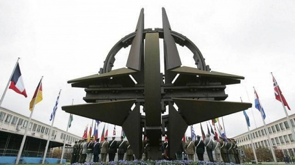 Euronews: Най-голямата европейска база на НАТО ще бъде построена в Румъния