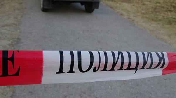 Клошар загина, прегазен от микробус и кола край Девня