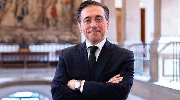 Испания се включва в конференция за Ормузкия проток, няма да участва с военна сила