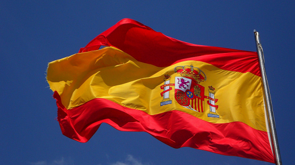 Испания забранява погребалните церемонии