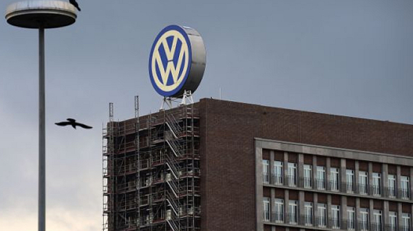 За първи път в историята си Volkswagen прави невиждани съкращения