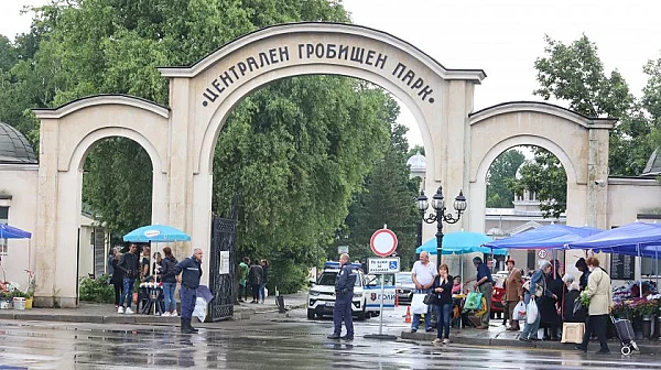 Нови линии, малки интервали: Допълнителен градски транспорт за софиянци на Голяма Задушница