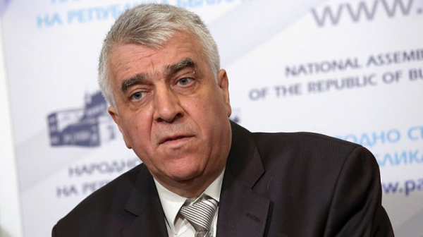 Проф. Румен Гечев: Планът за възстановяване има изключително значение за България и трябва да бъде внесен в ЕК навреме