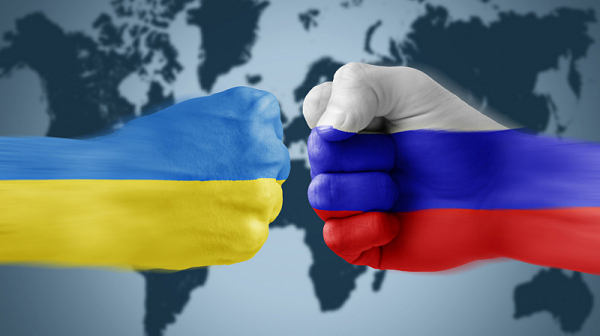 Москва: Руските дипломати ще се изтеглят от Украйна