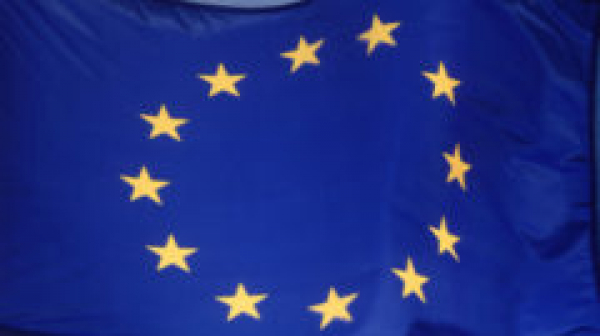 ЕС се споразумя за намаляването на въглеродните емисии