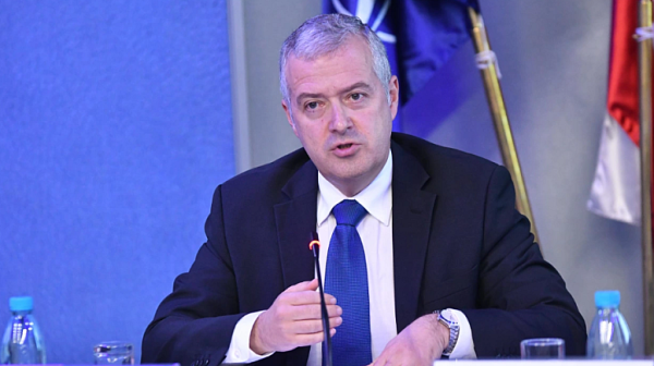 Министър Кондов: България е готова да участва в построяването на нова Украйна след войната