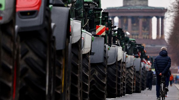 Гръцките фермери затвориха „Илинден-Ексохи“, интензивен трафик на „Капитан Андреево“