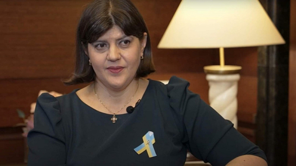 Лаура Кьовеши пристига на визита у нас