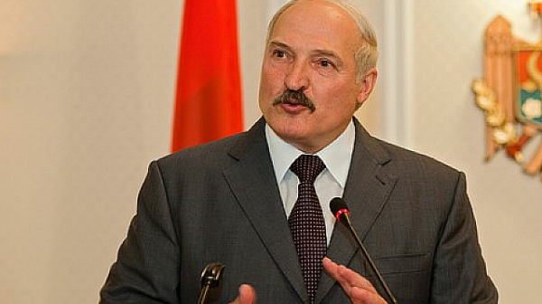 Лукашенко: Готвим се за война