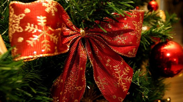 Двойна надница за Коледа, 75% увеличение за 31 декември и 2 януари