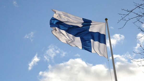 Правителството на Финландия подаде оставка