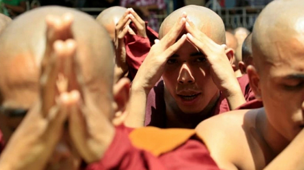 Будистки монаси на метамфетамини. Храмът им бе затворен