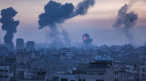 Сраженията в Газа продължават. Израел държи стотици бойци на Хамас в плен