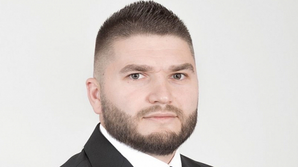 Иван Янчев от ИТН: Петков ме помоли да заема позиция, удобна на правителството