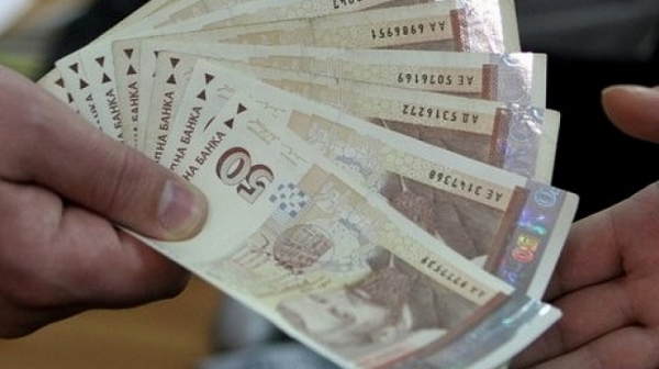 ”Галъп”: Всеки десети българин би гласувал срещу пари или по принуда