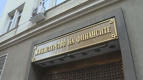 Дефицит от 350 млн. лева за месец май очакват от Министерството на финансите