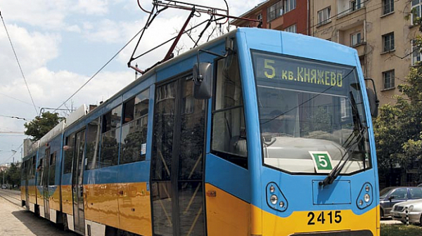 Започна вторият етап от ремонта на маршрута по линията на трамвай №5 в София