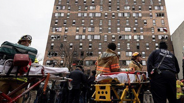 Ню Йорк: Пожар в жилищна сграда отне живота на 19 души