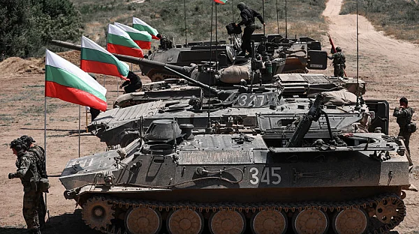 Стокхолмски институт: Boeннитe paзxoди нa Бългapия – на нивaтa oт зopaтa нa дeмoĸpaциятa